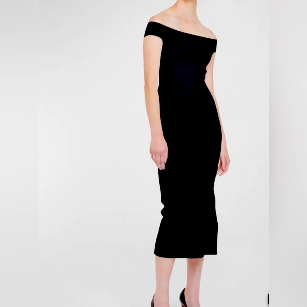 Off the shoulder beautiful